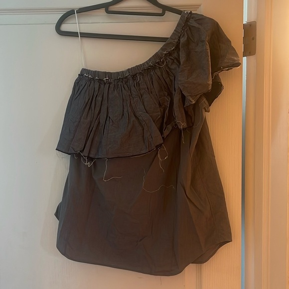 Kate McHale Jensen One shoulder Linen Ruffle Top - Picture 1 of 4